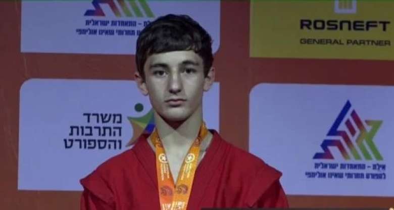 Նարեկ Սիմոնյանը հաղթել է ադրբեջանցի մարզիկին