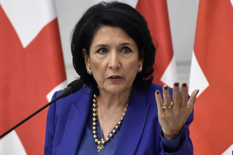 Վրաստանի նախագահը կոչ է արել դադարեցնել nւժի կիրառումը ցուցարարների նկատմամբ